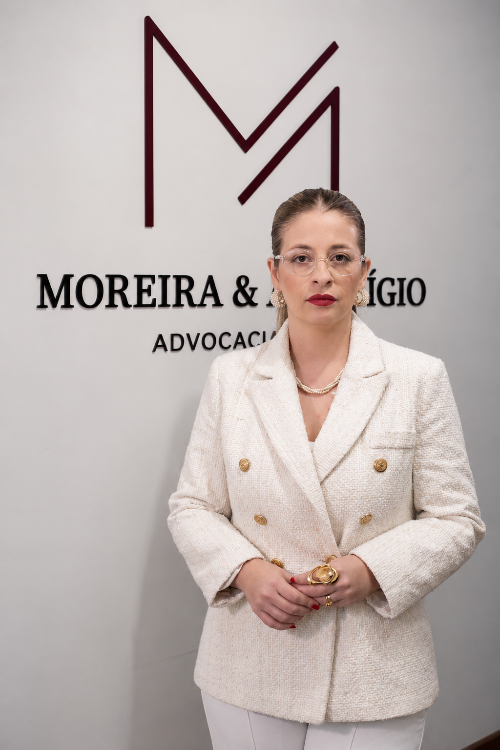 Dra. Letícia Kristina Sampaio Moreira Aprígio